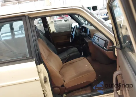 1987 Volvo 244 Dl/Gl z USA, uszkodzony, nr VIN YV1AX8849H1253789